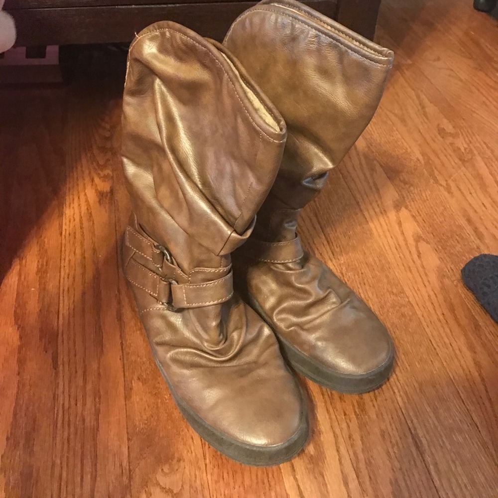 Blowfish boots