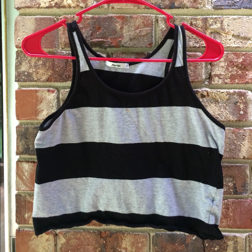 Crop top