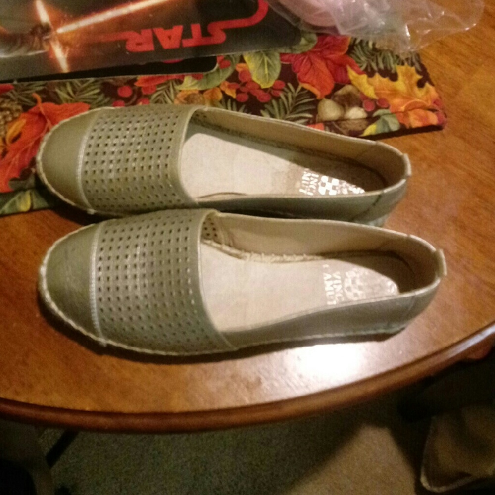 Vince camuto espadrilles