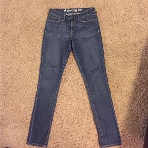 Skinny jeans with stretch
