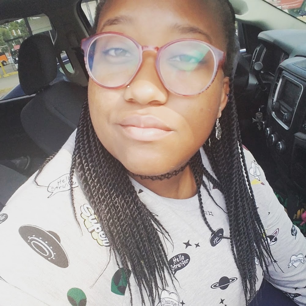 Meet your Posher, Natasha