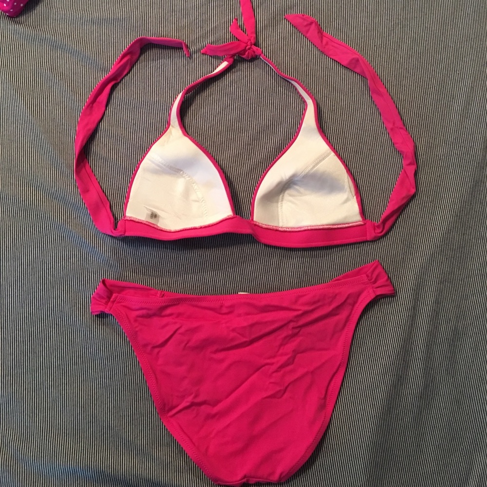 Pink halter bikini - Picture 2 of 2