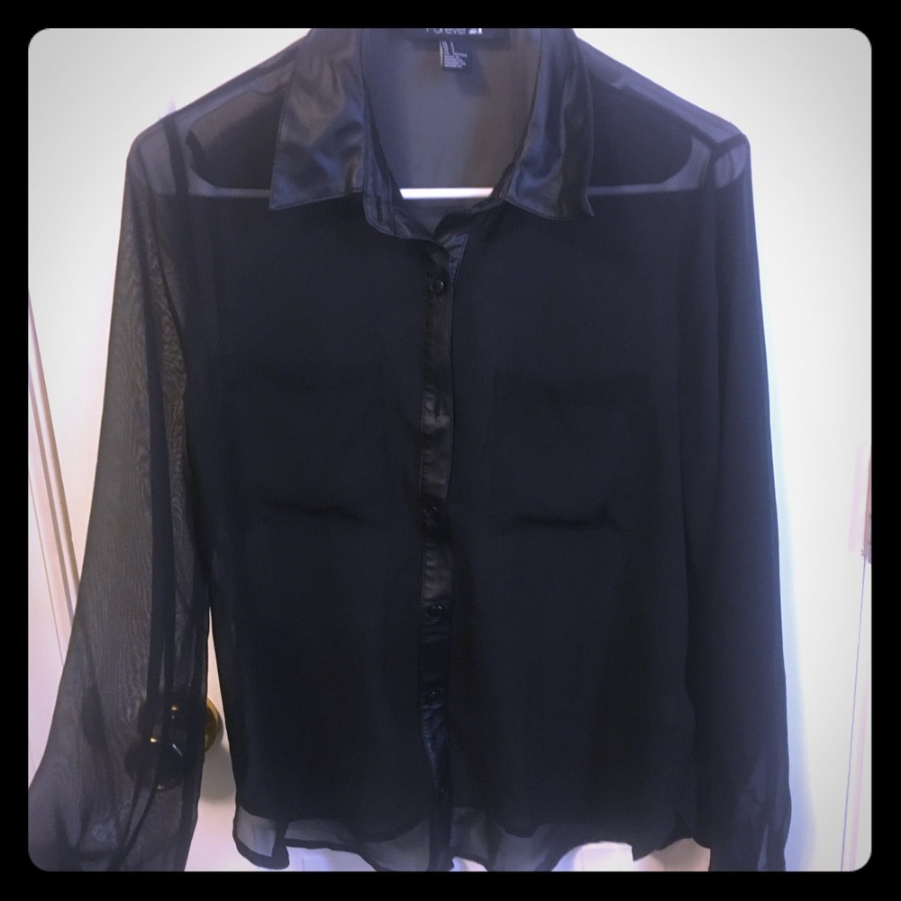 Leather banded shear top