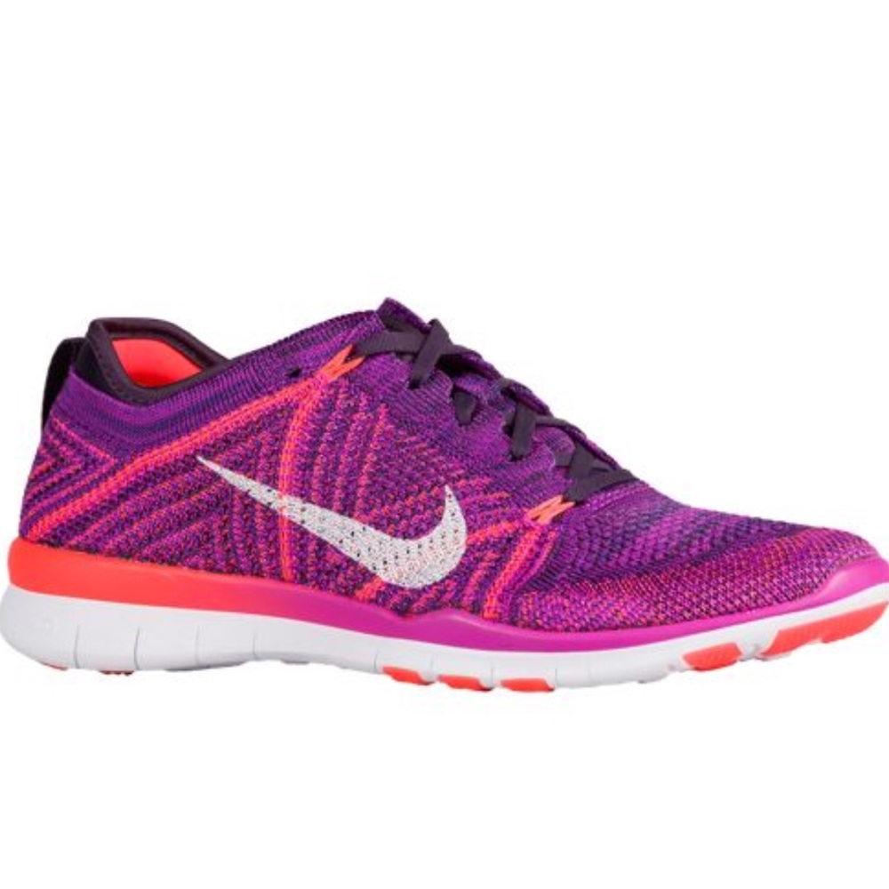 Nike Free Flyknit Sneakers Size 8 -NEW