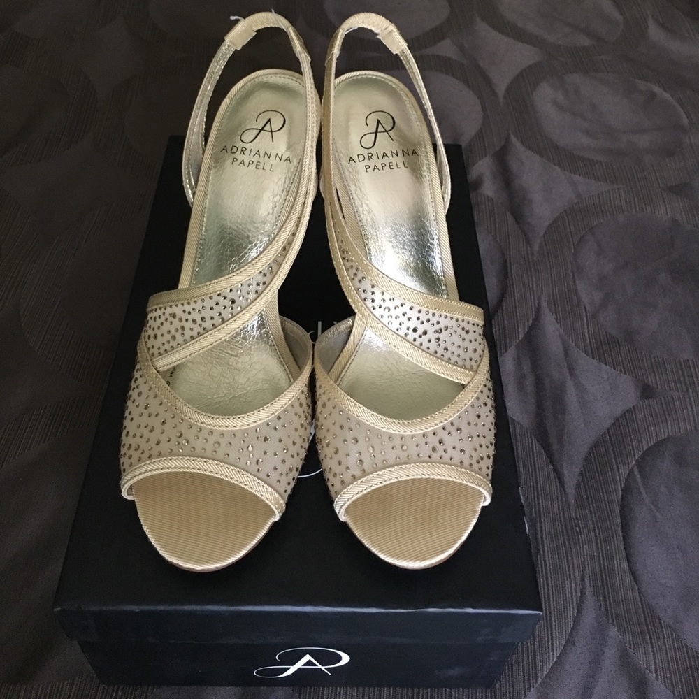 Gold evening high heels shoes
