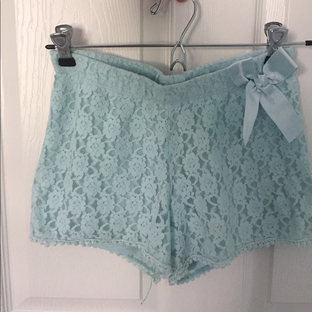 Girls blue floral shorts