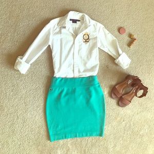 Lacoste everyday casual skirt - size 40