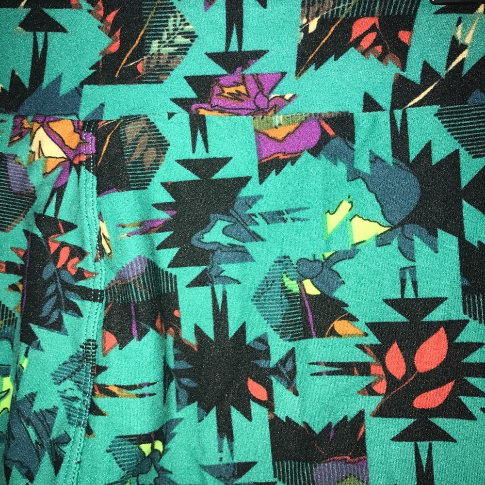 Lularoe one SZ leggings GREAT condition CUTE - Picture 2 of 8