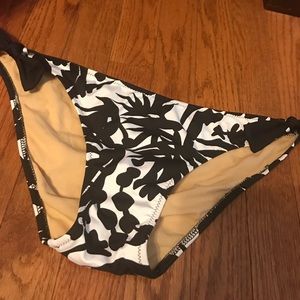 BCBG Max Azria Bikini bottoms