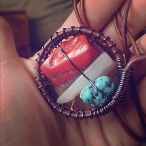 Handmade 3 stone pendant style necklace