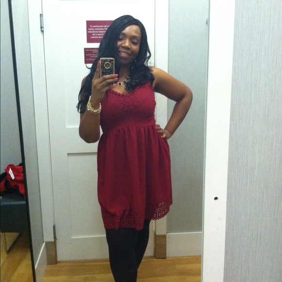 Meet Your Posher Gina!! - Picture 3 of 5