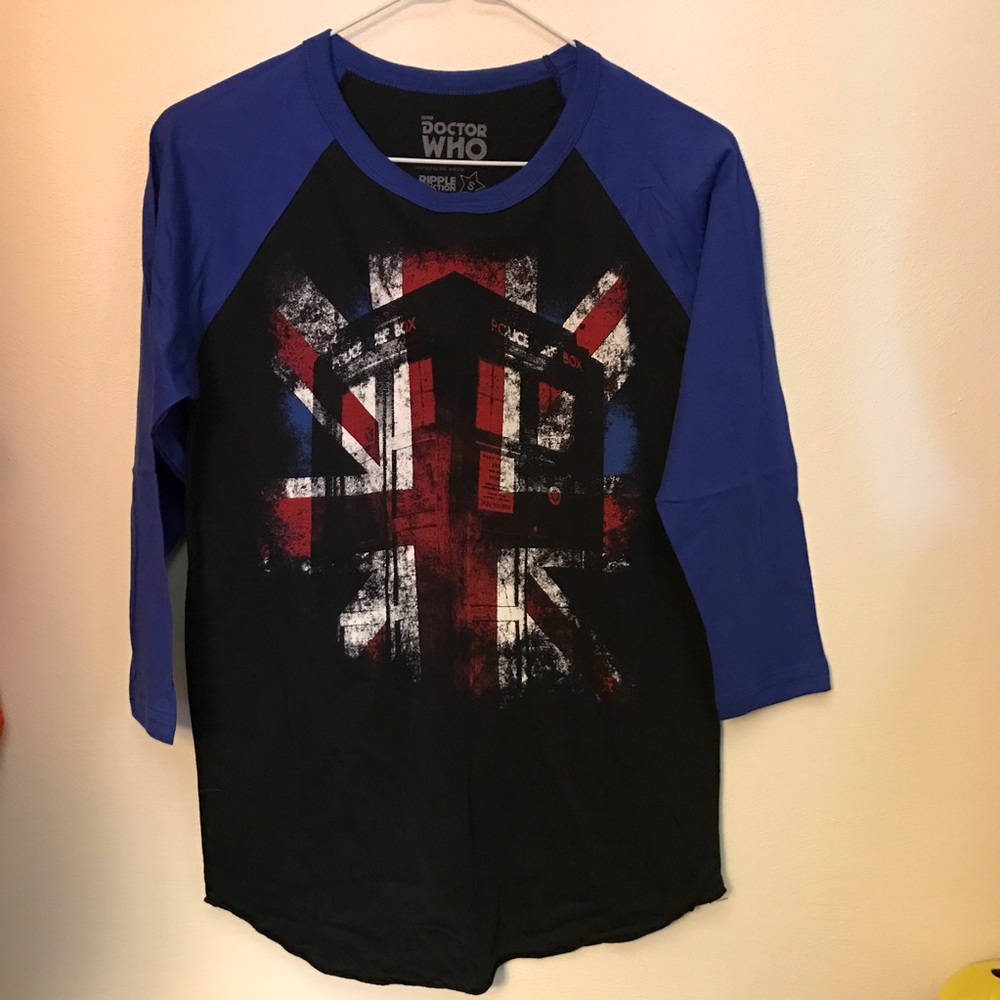 Doctor Who three quarter sleeve tshirt