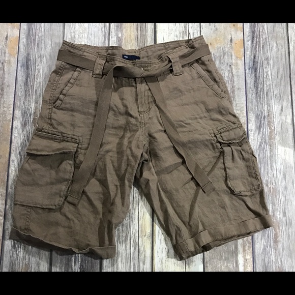 Women Gap linen material light brown shorts - Picture 1 of 3