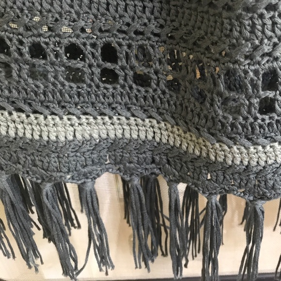 Grey Crochet Paper Crane Halter Top - Picture 3 of 3