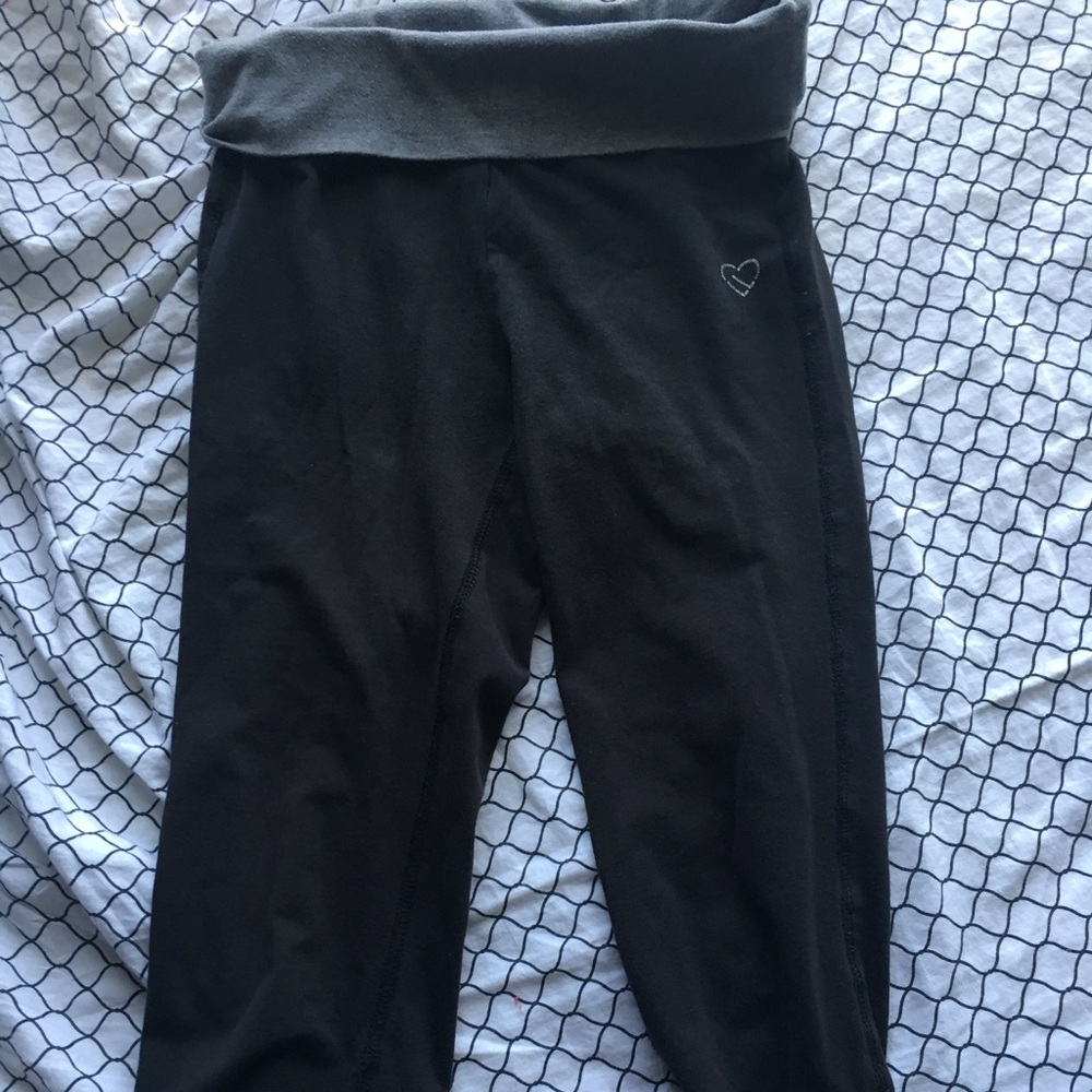 Black Capri Leggings