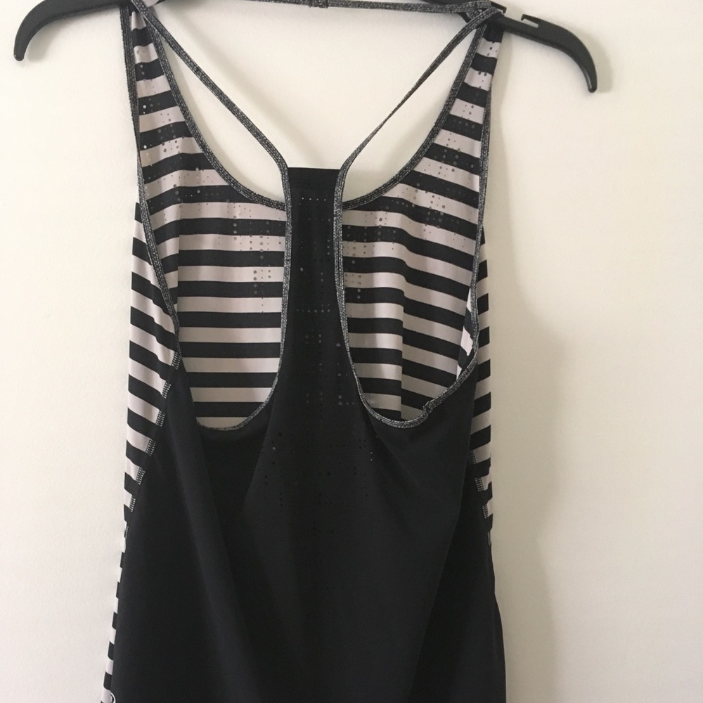 Lululemon tank top