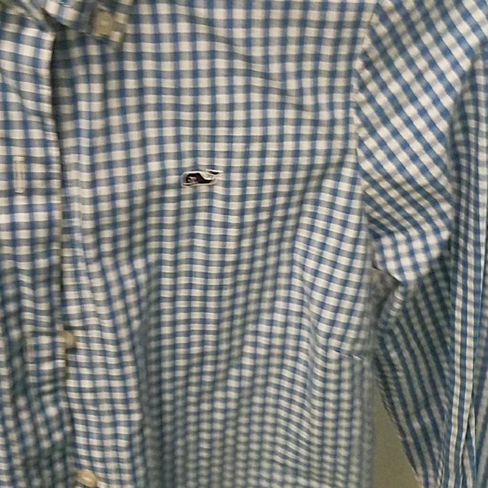 Vineyard Vines Button Down - image 2