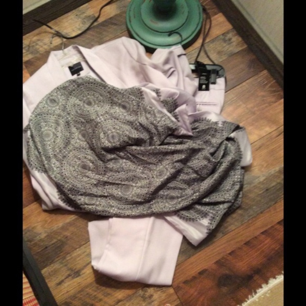 New with tag. The limited suit