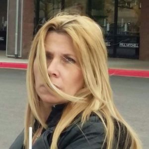 Meet your Posher, Vickie