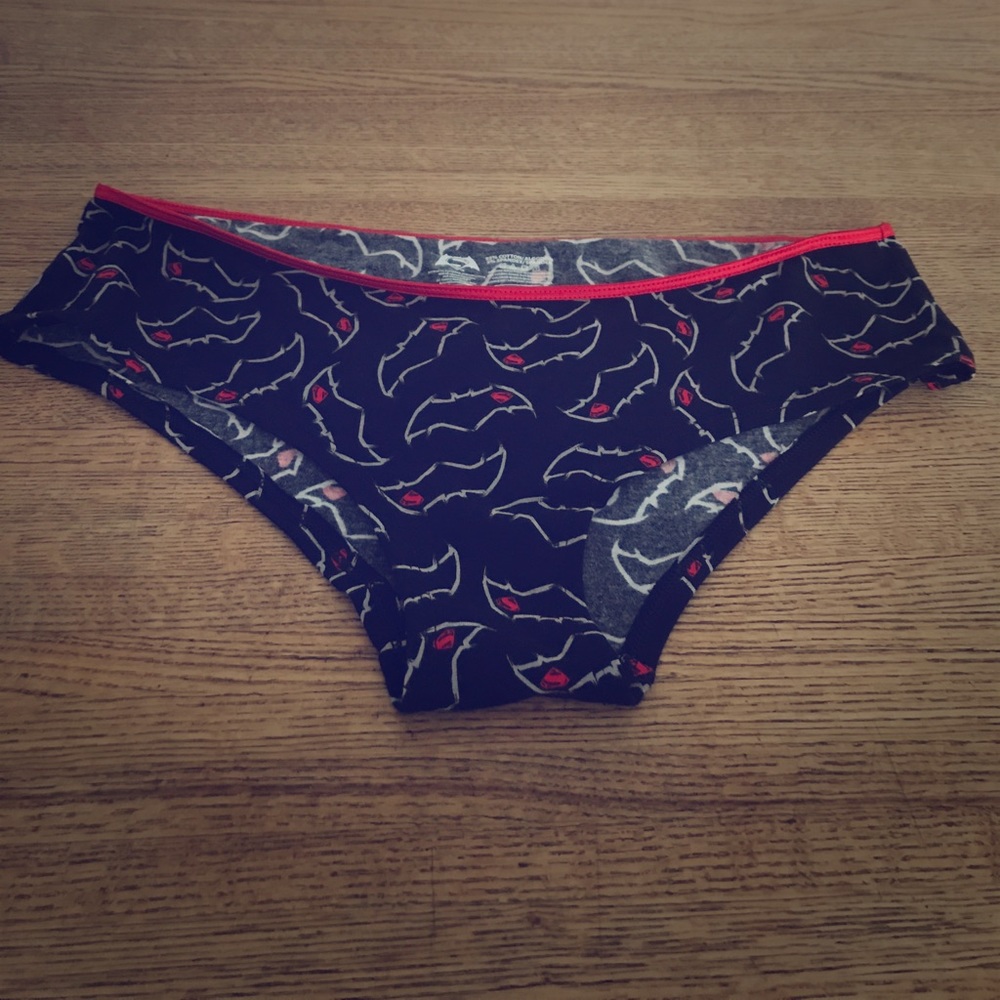 NWOT Super man Vrs Batman Dawn of Justice Panties