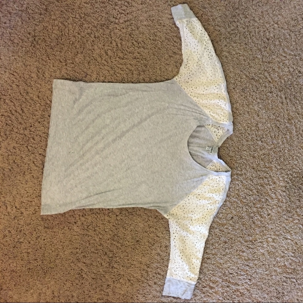 Express 3/4 sleeve shirt