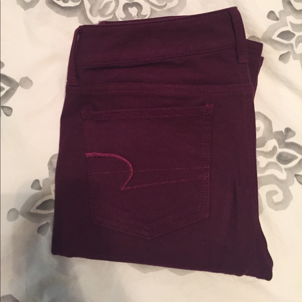 American Eagle Maroon Super Stretch Jeggings - Picture 4 of 8