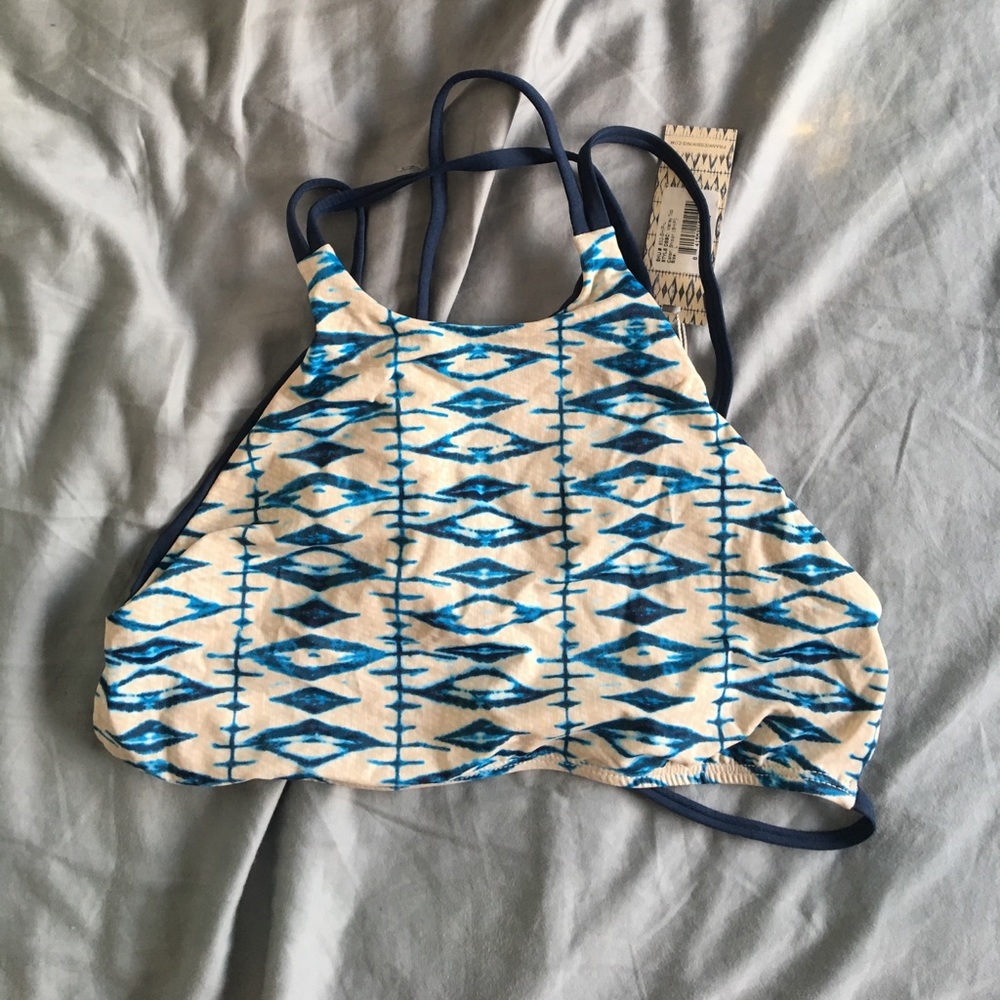 Frankies bikini top