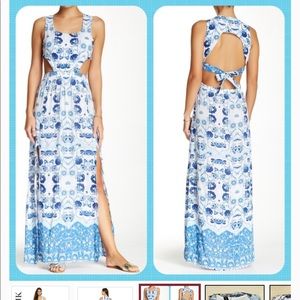 Minkpink cutout maxi dress - a summer must have!