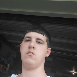 Meet your Posher, Bobby