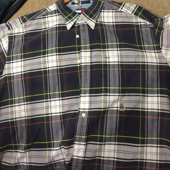 4 Tommy Hilfiger Button Down Shirts - Picture 1 of 4