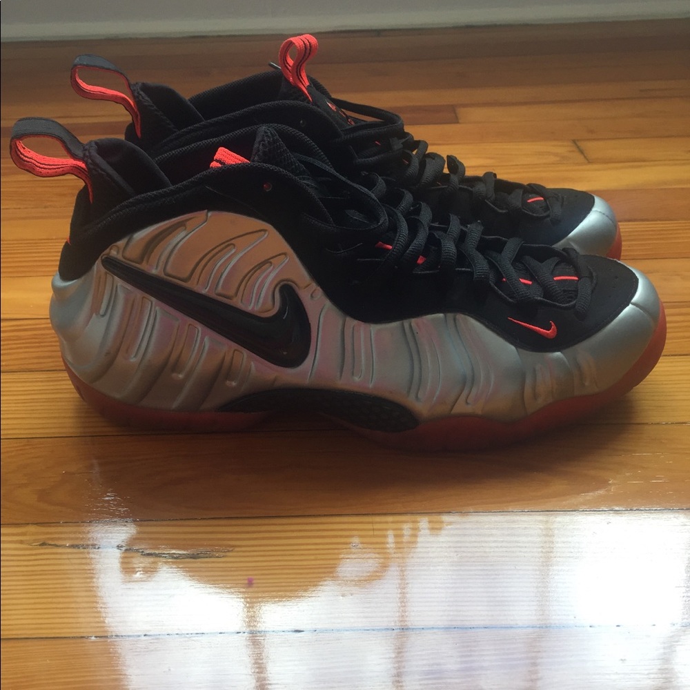 Sz14 Men's Nike Foams