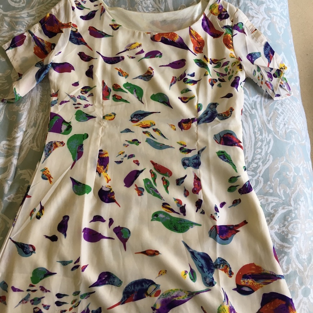 Beautiful dress with birds print!!!