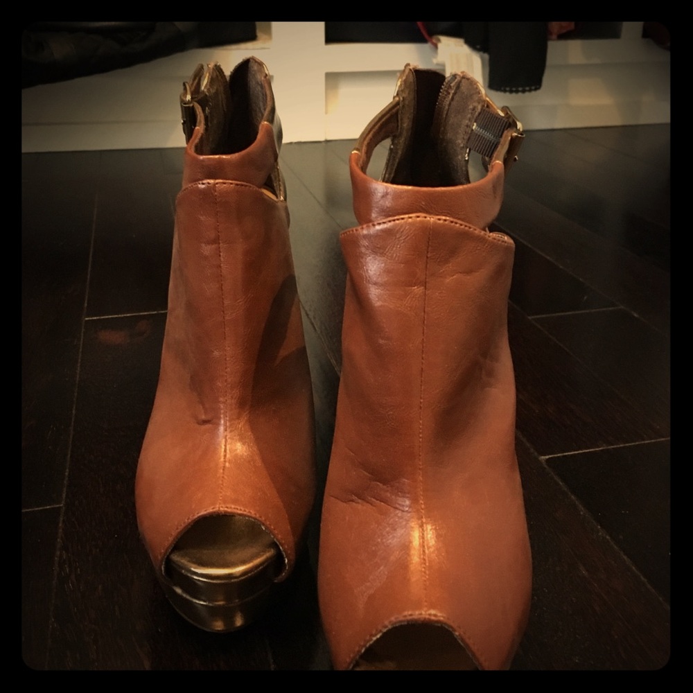 Brown and gold peep toe heels