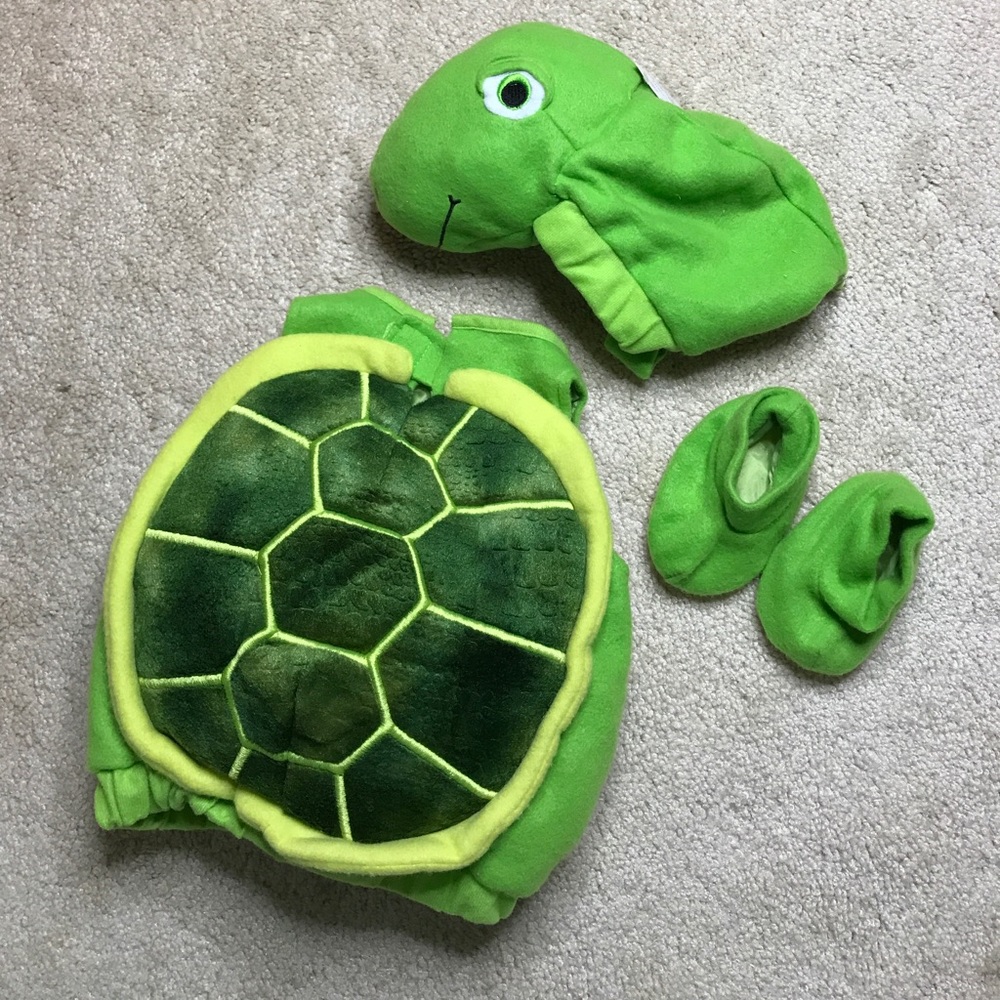 NWOT Baby Turtle 🐢 Costume