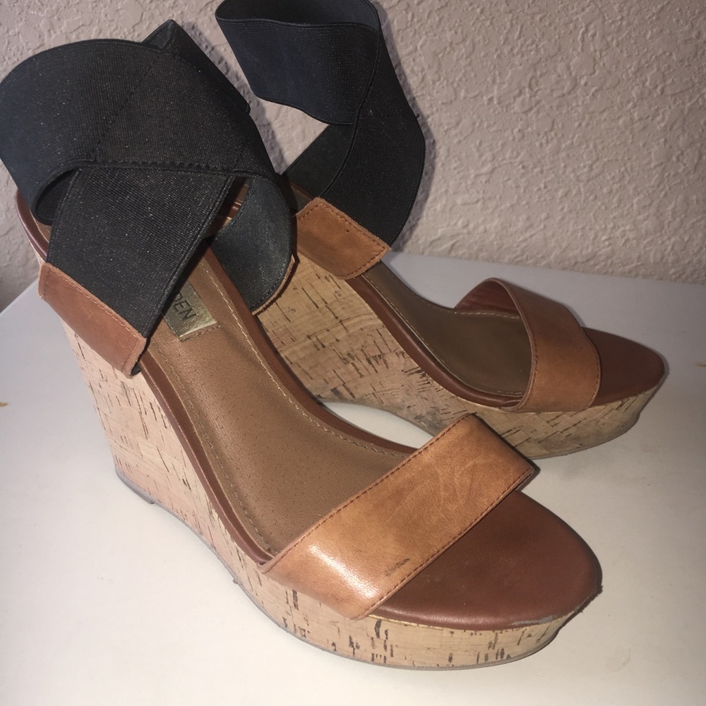 Steve Madden wedges size 6.5