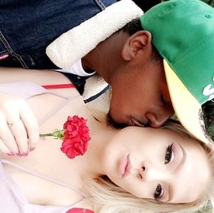 Meet your Posher, Jaron