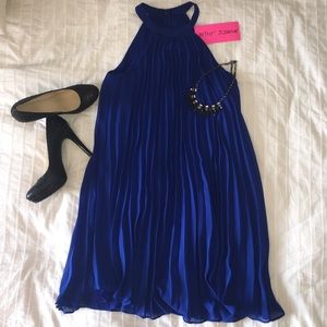 💐SALE💐  NWT 👗 Betsy Johnson Dress