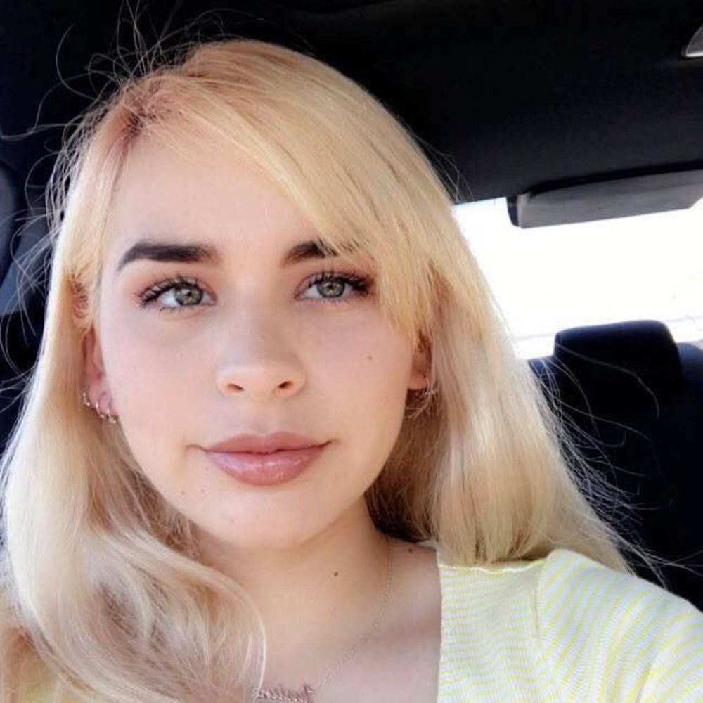 Meet your Posher, Justine