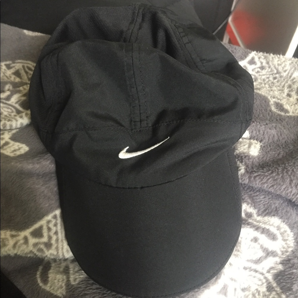 Nike women's hat