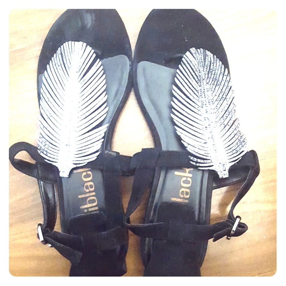 Anthropologie Leaf sandals Sz 8
