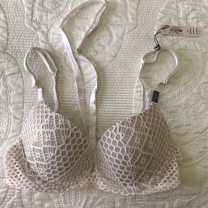 Victoria's Secret Very Sexy Lightly Lined-Demi Bra