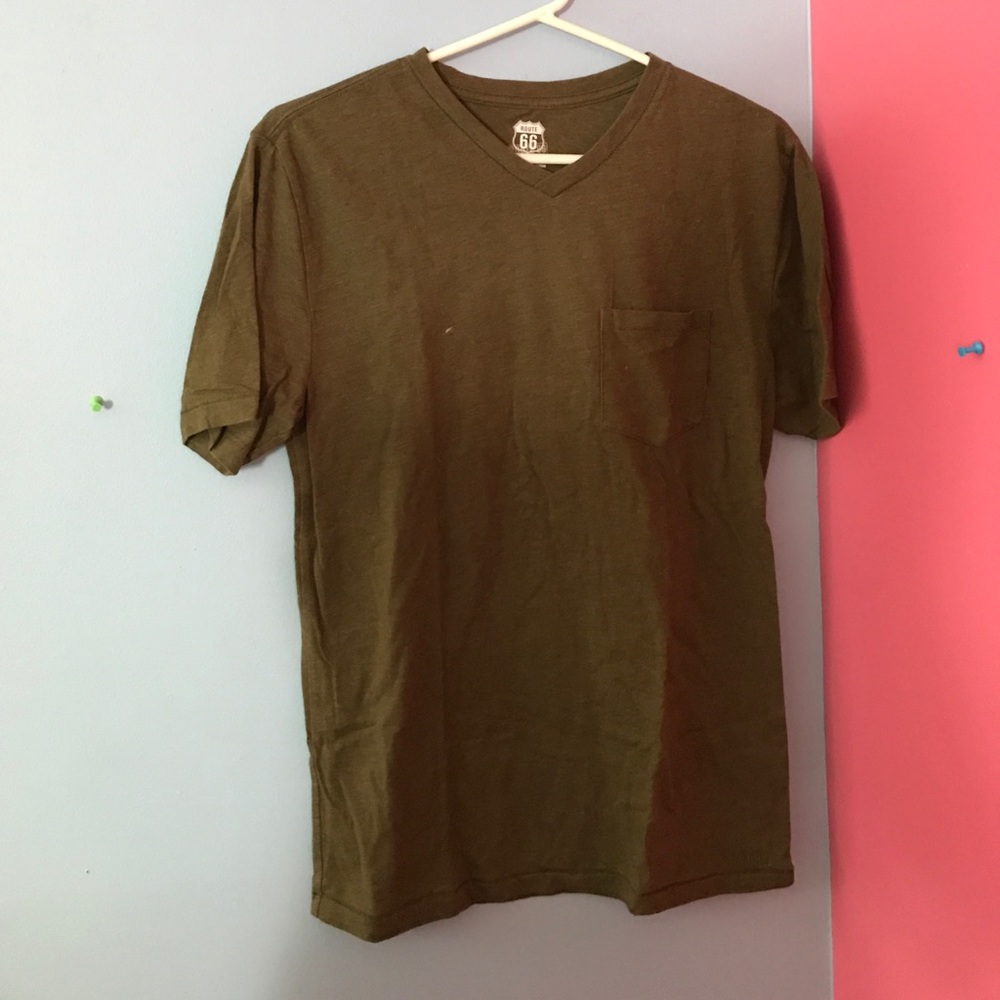 Army green t shirt!