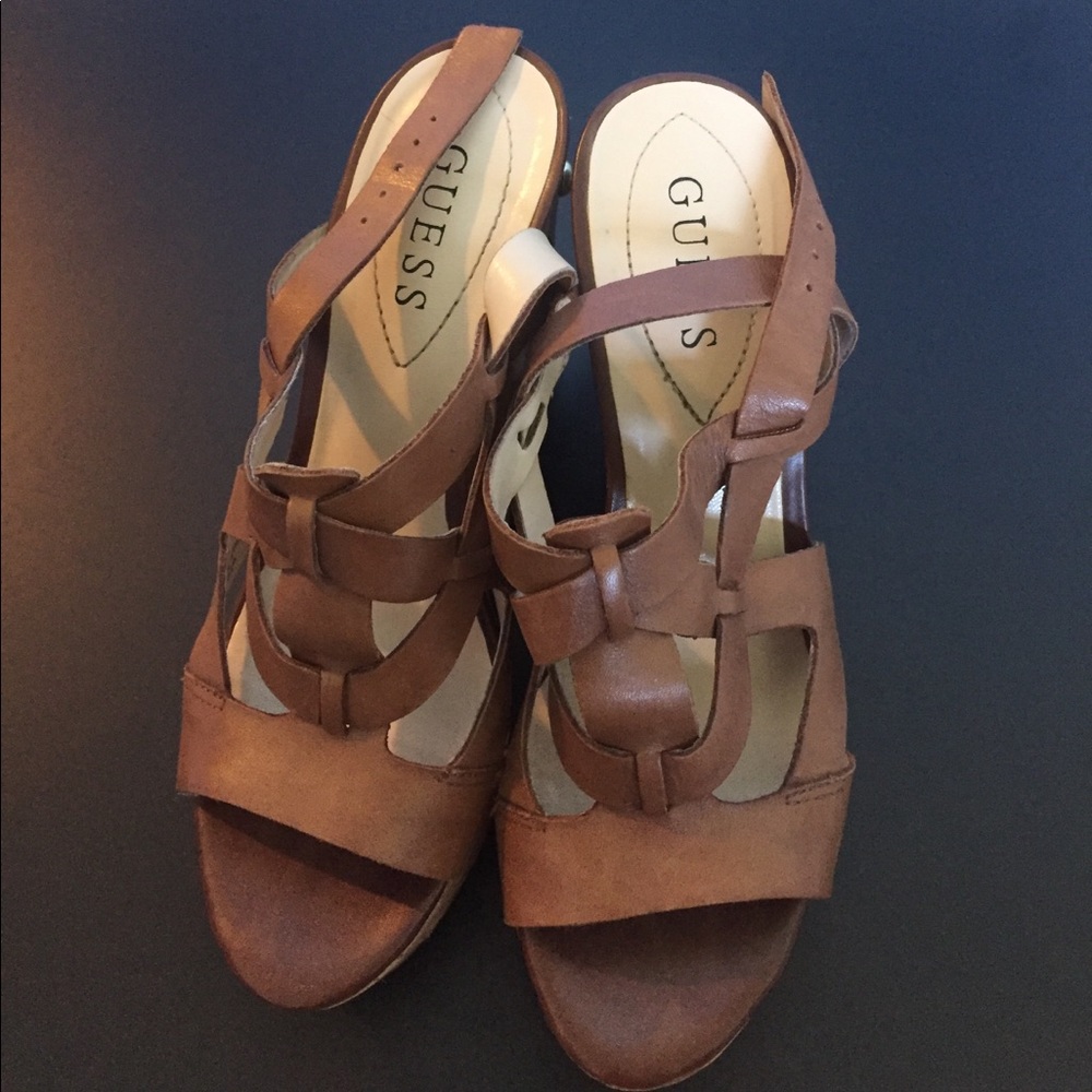 Guess size 6.5 platform sandals brown