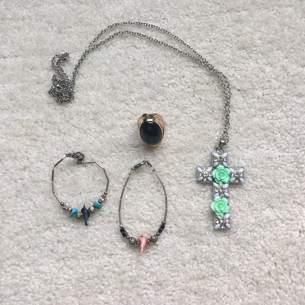 JEWELRY BUNDLE
