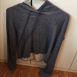 Crop sweatshirt