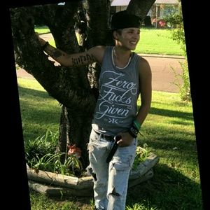 Meet your Posher, Tori