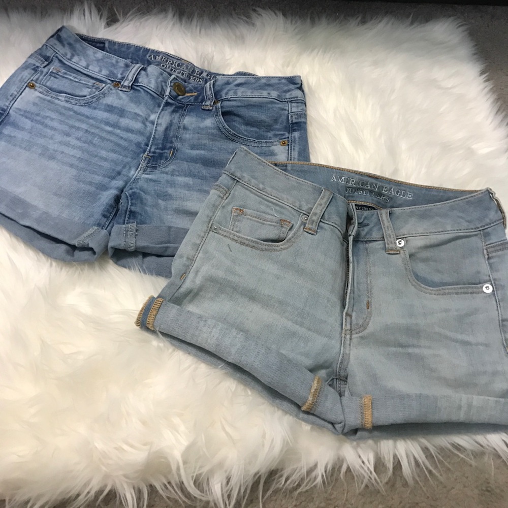 Never worn American eagle jean shorts!!
