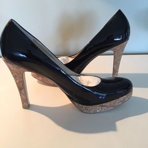 Jessica Simpson Black patent leather shoes