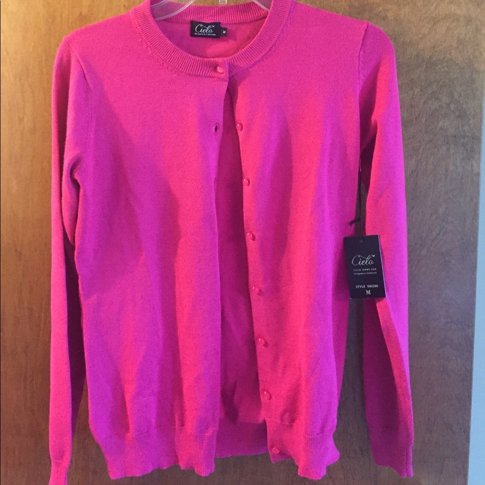 NWT Fuchsia button down cardigan long sleeve. M