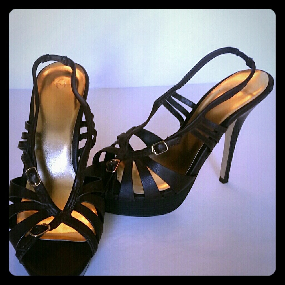 Sling back heels